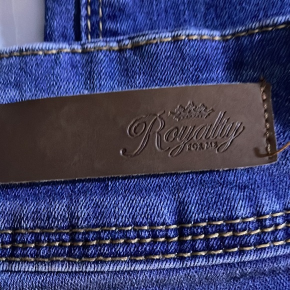 Totality for me jeans sz 12, EUC - Picture 7 of 8